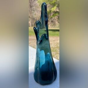 vintage Viking "Bluenique" art glass swung vase